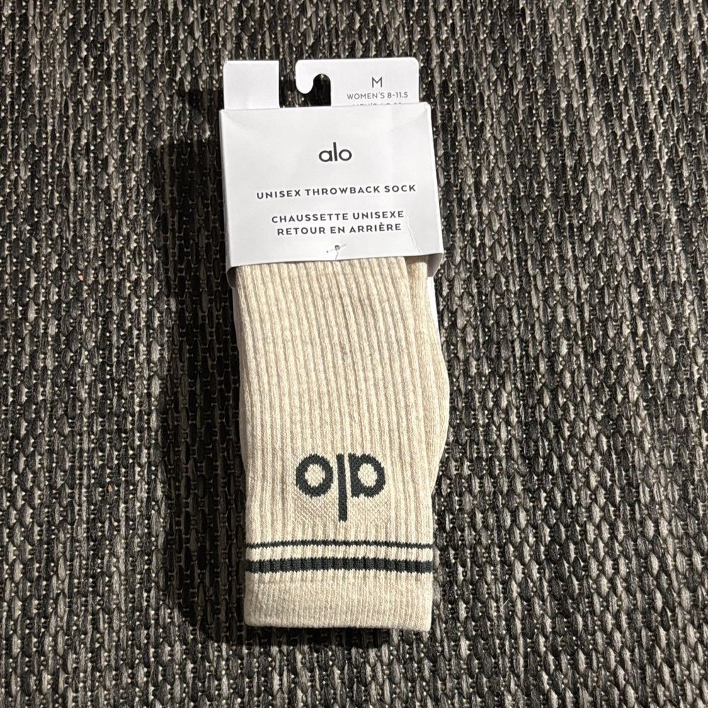 Alo Yoga Unisex Throwback Sock Oatmeal Heather Charcoal Green Size Medium